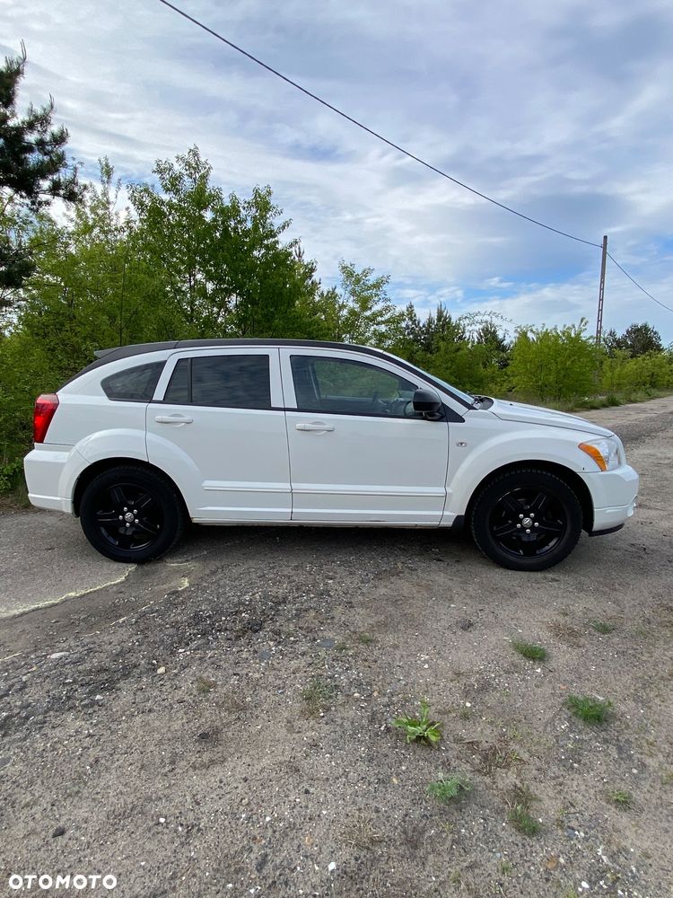 Dodge Caliber - 4