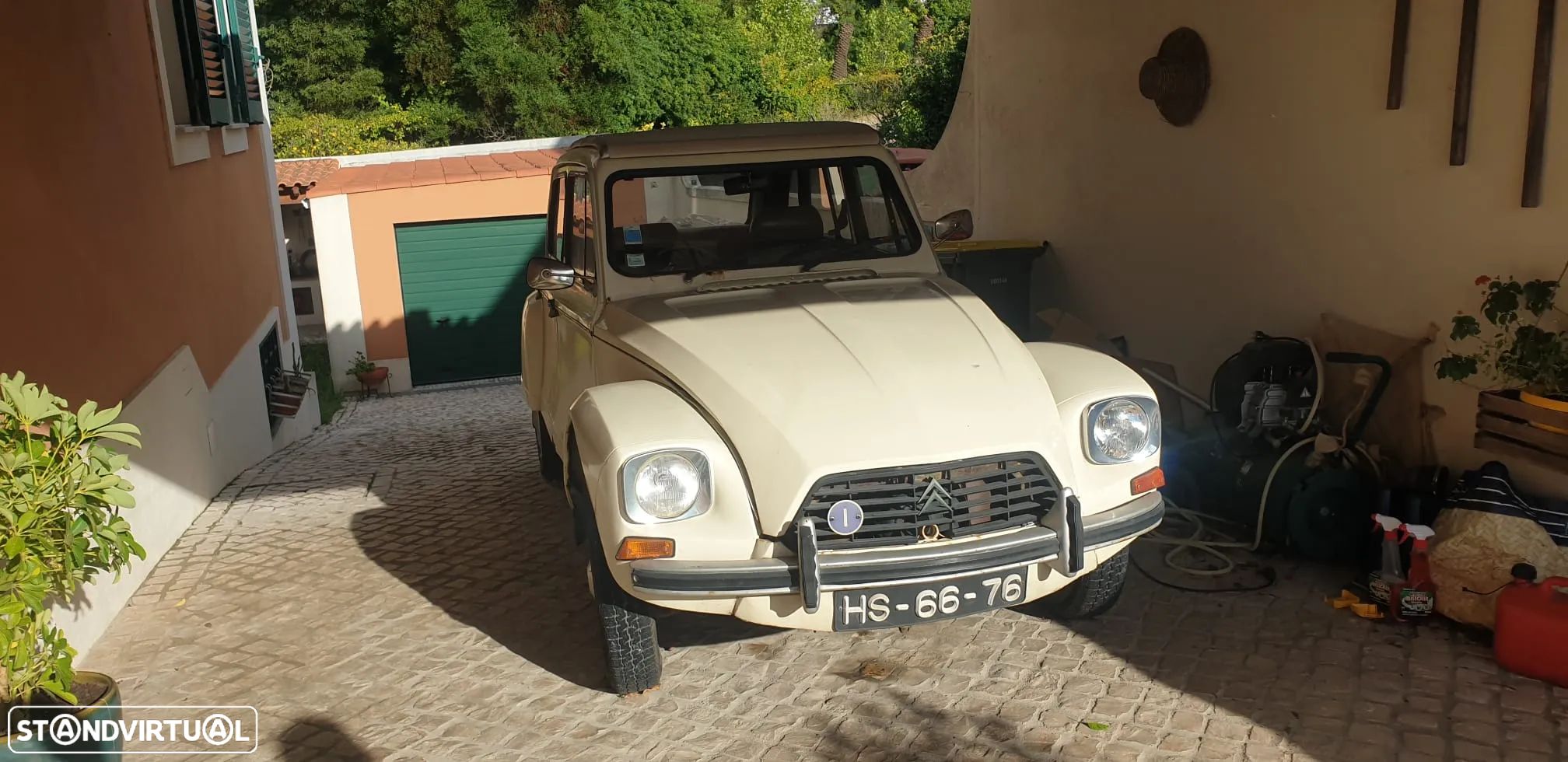 Citroën Dyane - 1