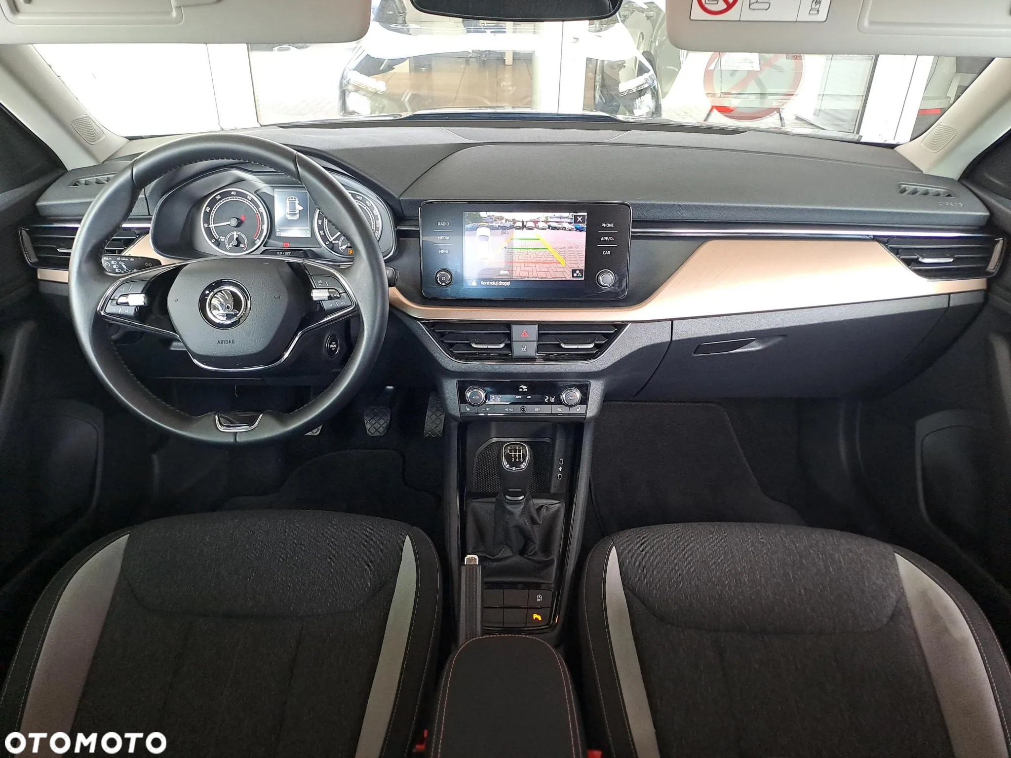 Skoda Kamiq 1.0 TSI Style - 9