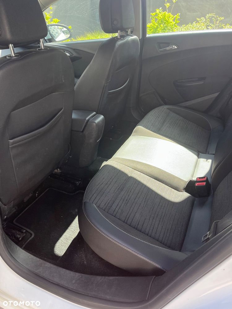 Opel Astra 1.6 Active EU6 - 9