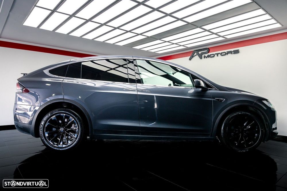 Tesla Model X 100 kWh Long Range AWD - 13
