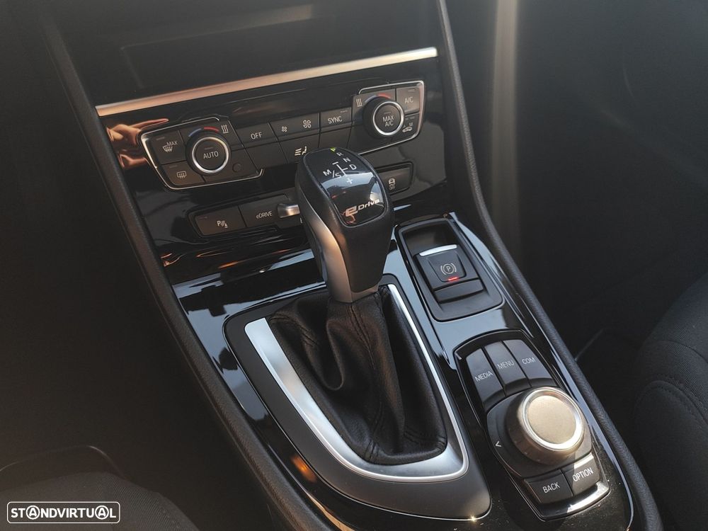 BMW 225xe Active Tourer Advantage - 29