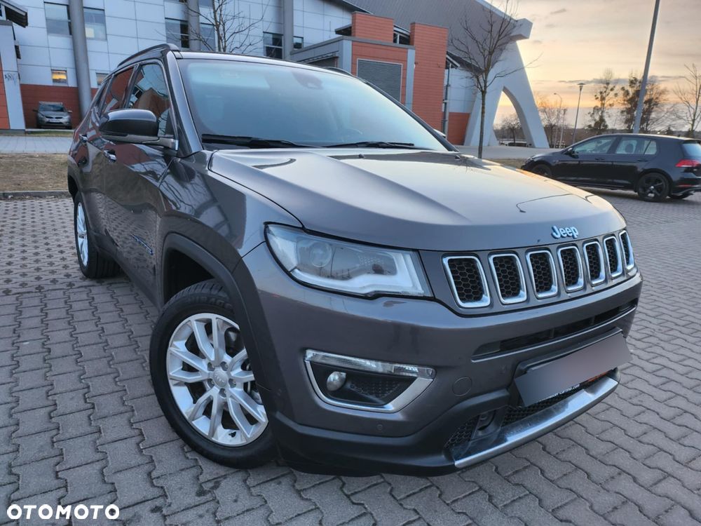 Jeep Compass - 2