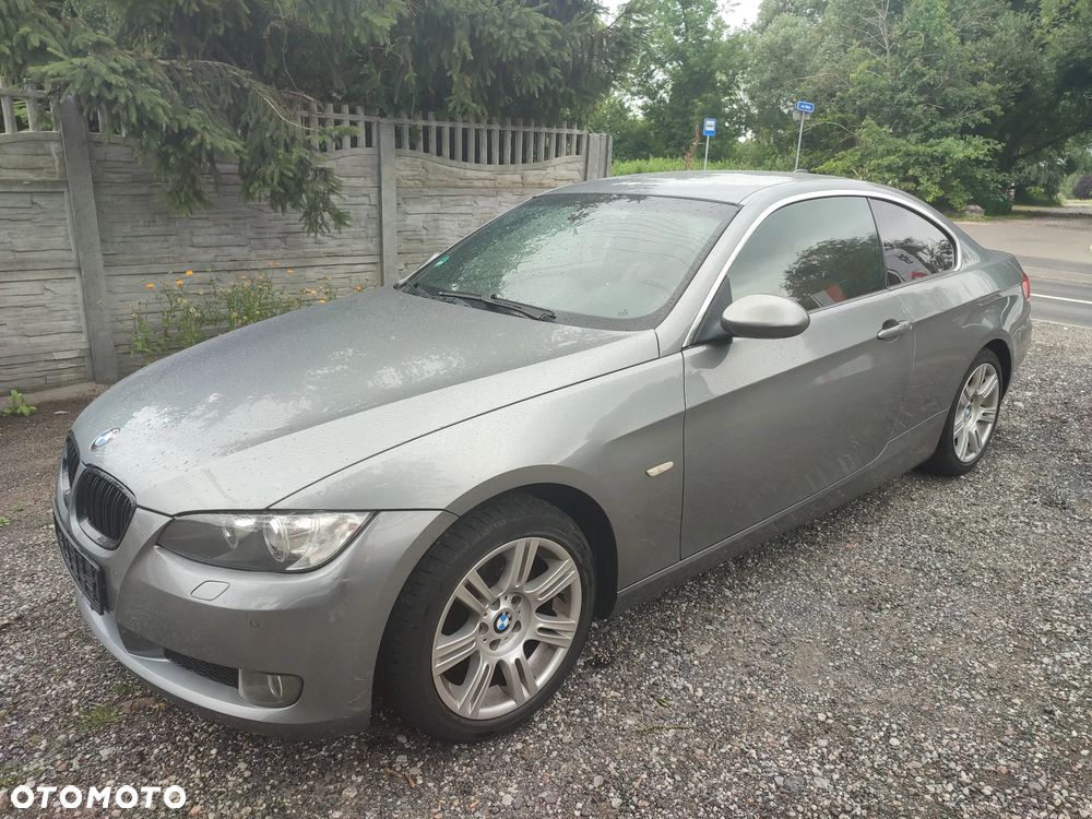 BMW Seria 3 320i Coupe Edition Exclusive - 13