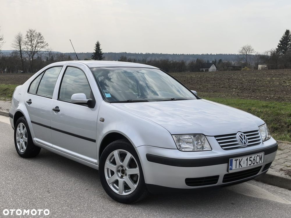 Volkswagen Bora 1.9 TDI Comfortline - 15