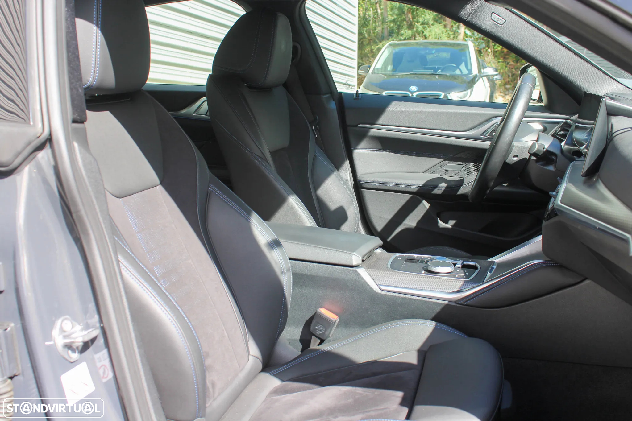 BMW i4 eDrive40 Pack Desportivo M - 12