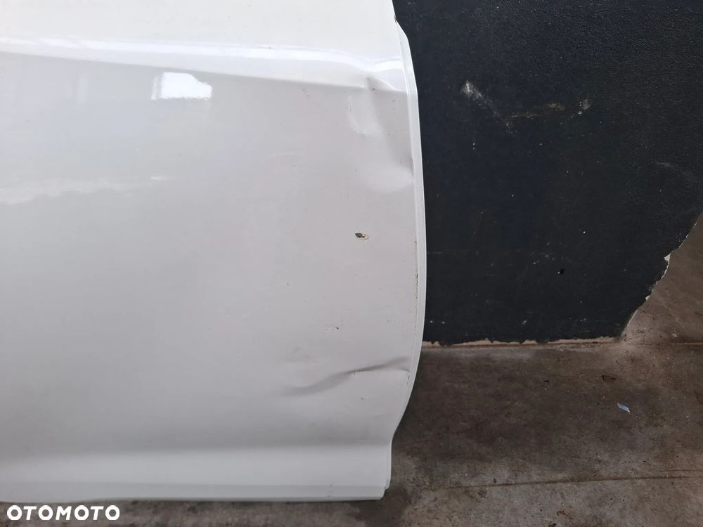TOYOTA COROLLA E21 DRZWI PRAWE TYŁ - 3
