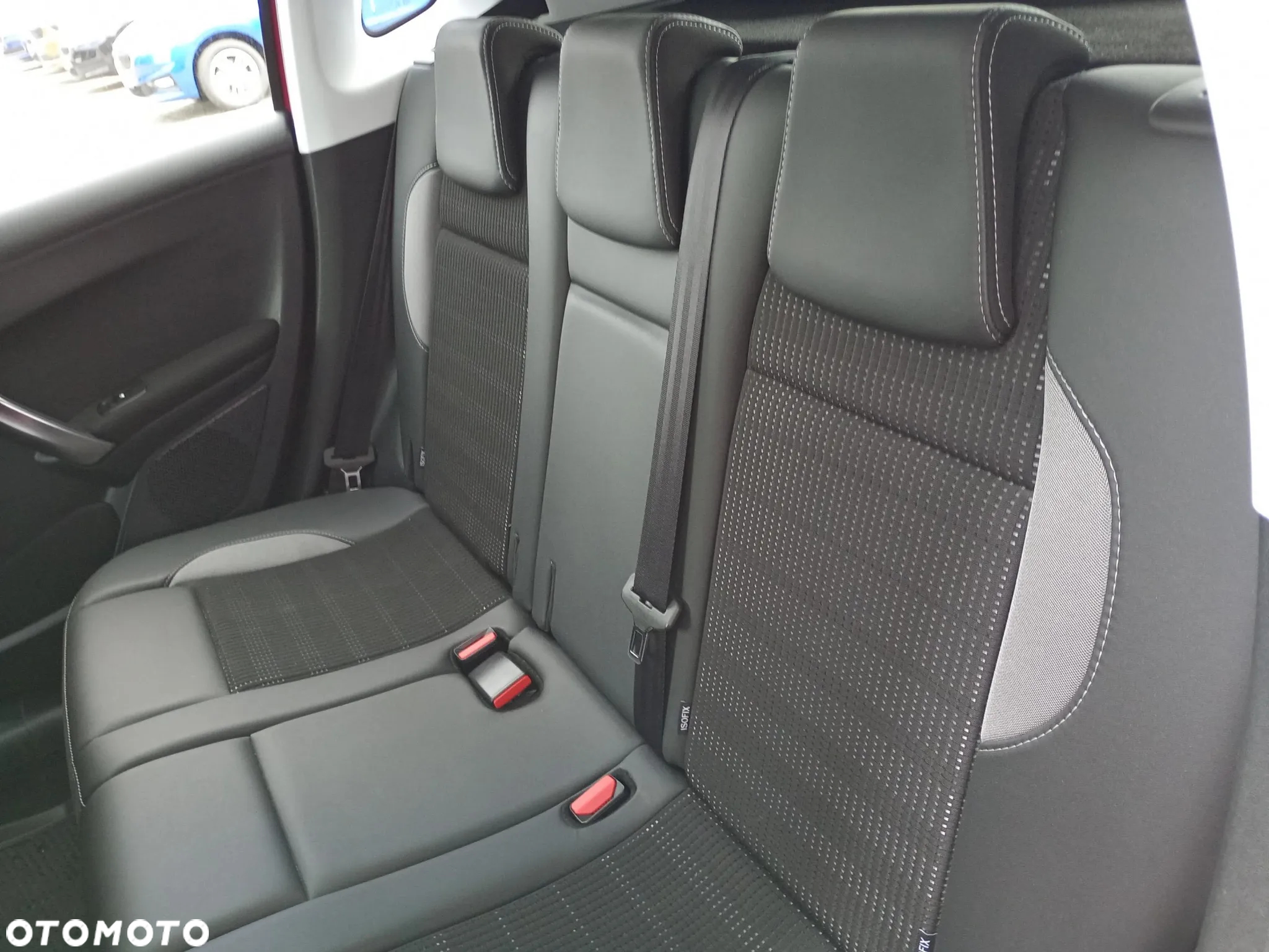 Peugeot 2008 1.2 Pure Tech GPF Allure S&S - 9