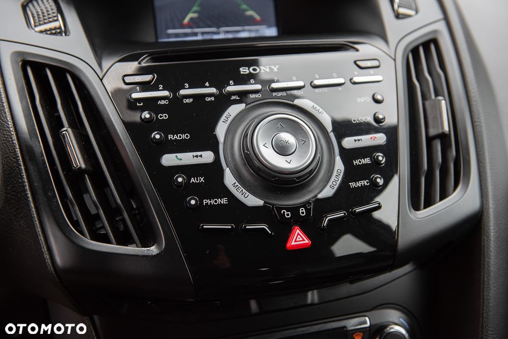 Ford Focus 2.0 EcoBoost ST - 25