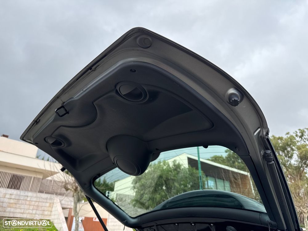 MINI 3 Portas Cooper S - 32