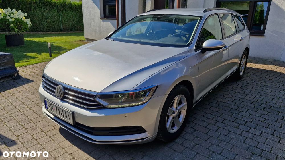 Volkswagen Passat 2.0 TDI BMT Trendline - 3
