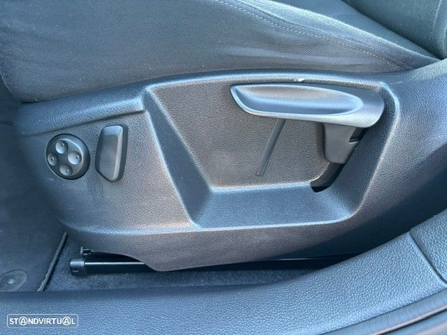 VW Sharan 2.0 TDI Confortline - 21