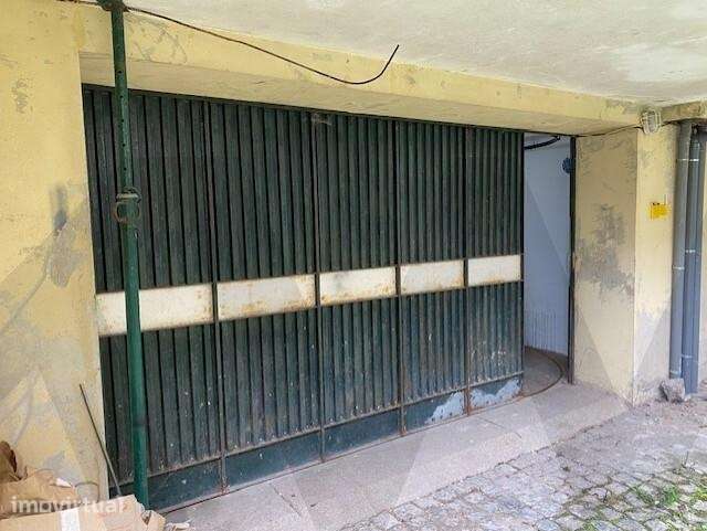 Garagem com 150m2 na Av. Republica, ao El Corte Inglês, possibilidade - Grande imagem: 4/14