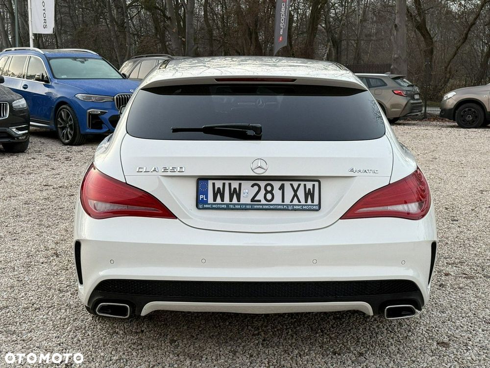 Mercedes-Benz CLA - 4