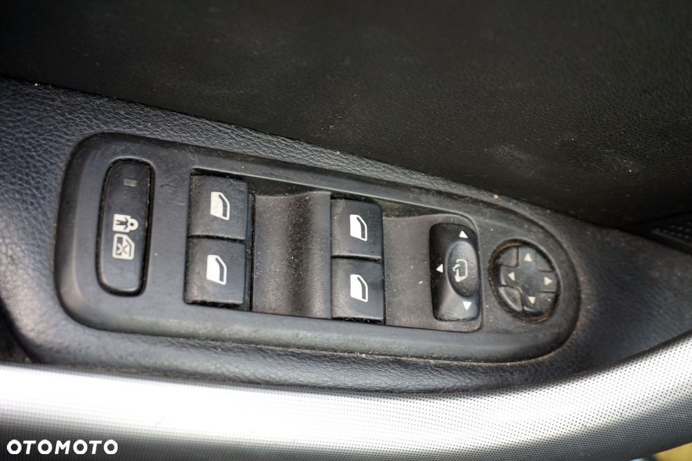 PANEL STEROWANIA SZYB 308 I T7 649028 PEUGEOT 2007-2011 - 1