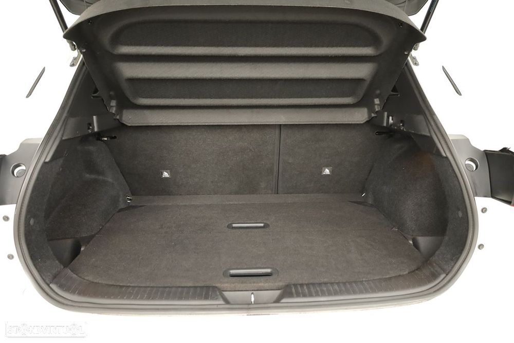 Nissan Qashqai 1.3 DIG-T N-Connecta Xtronic - 24