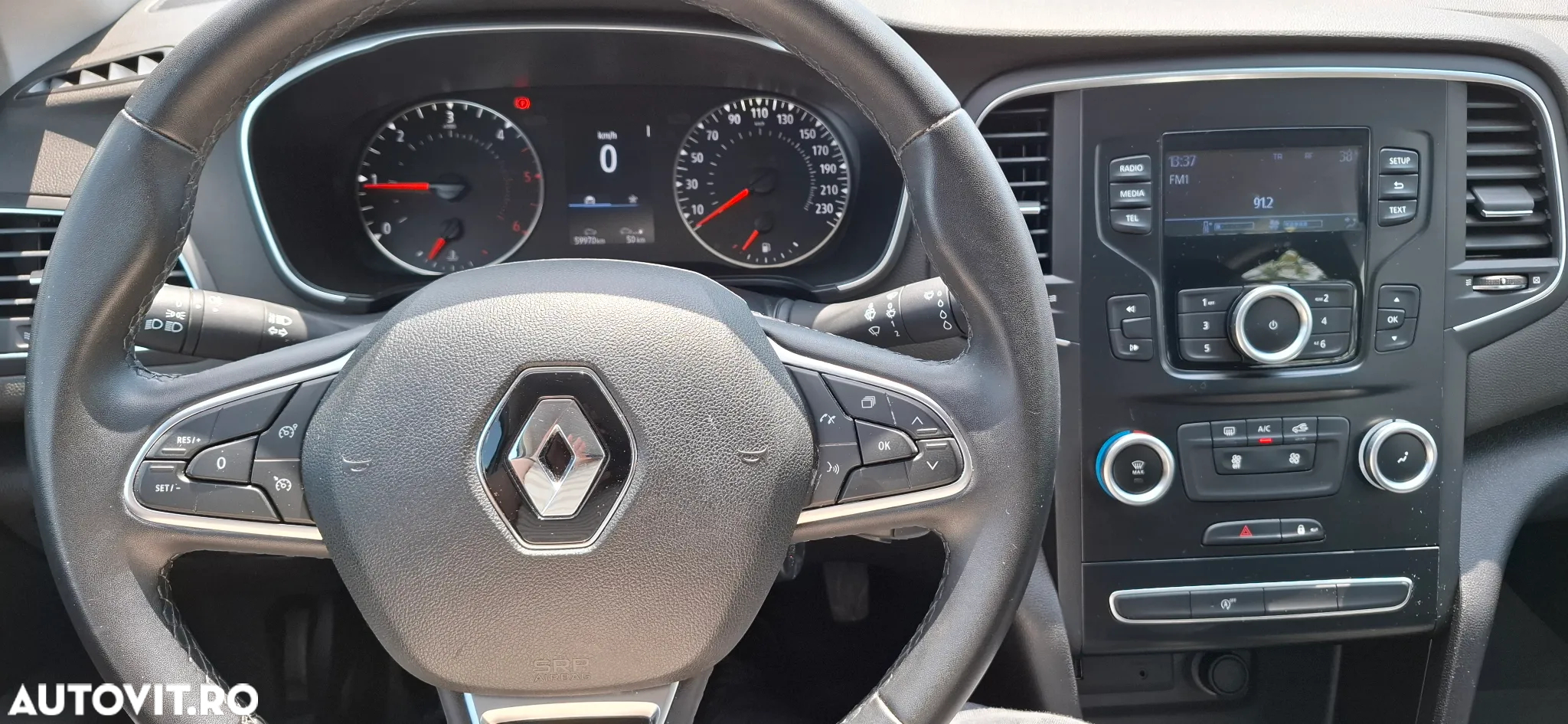 Renault Megane BLUE dCi 115 Equilibre - 18