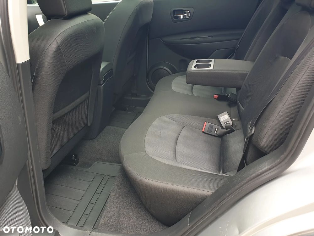 Nissan Qashqai - 14