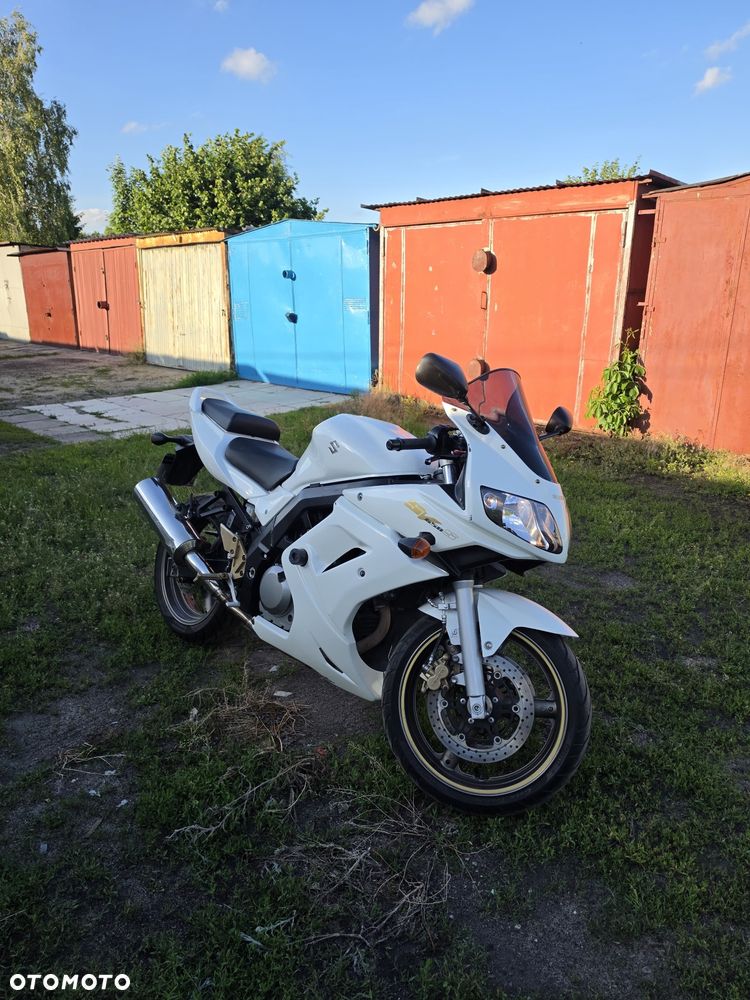 Suzuki SV - 2