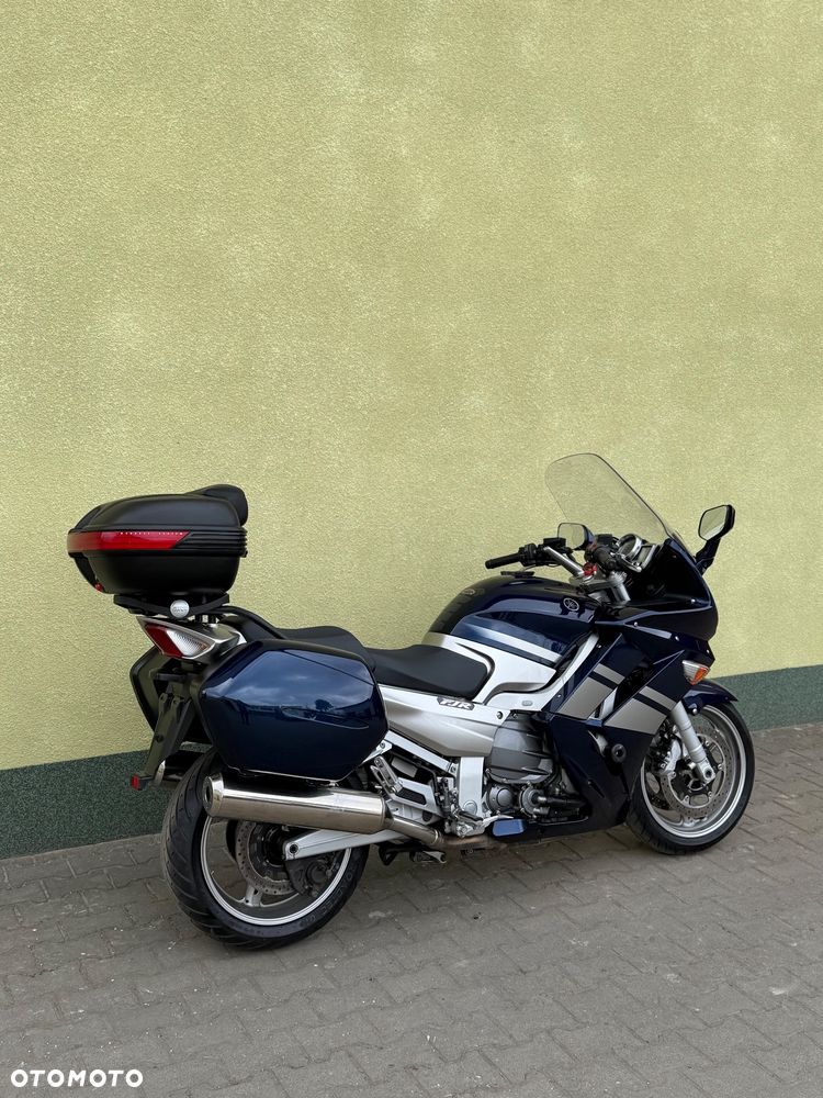 Yamaha FJR - 10