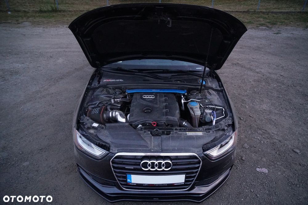 Audi A4 Limousine - 22