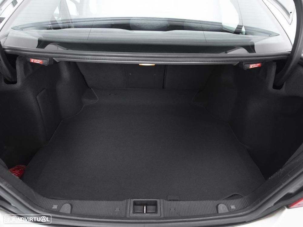 Mercedes-Benz C 220 - 13