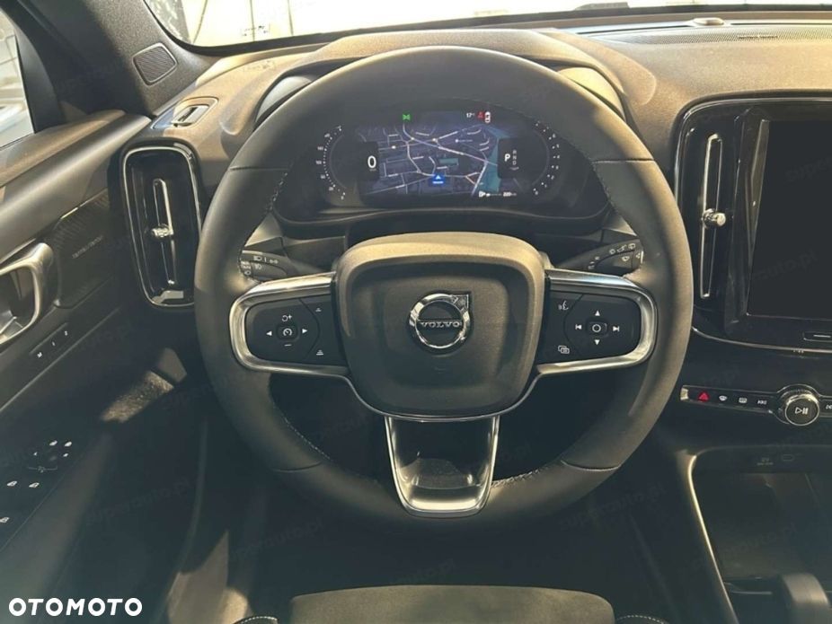 Volvo XC 40 - 8