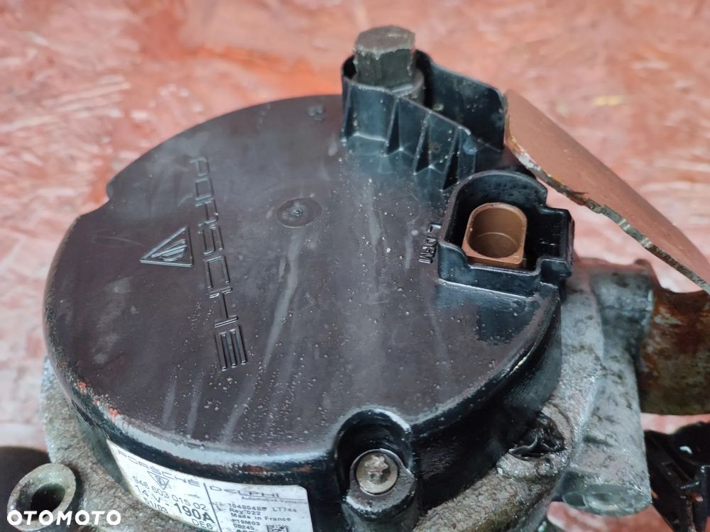 PORSCHE CAYENNE ORYGINALNY ALTERNATOR DO GAMY SILNIKA M48.00 V8 4.5 / 4.5 TURBO S CHŁODZONY CIECZĄ MARKI DELPHI 190A O NR. 948 603 015 02 OEM - 10