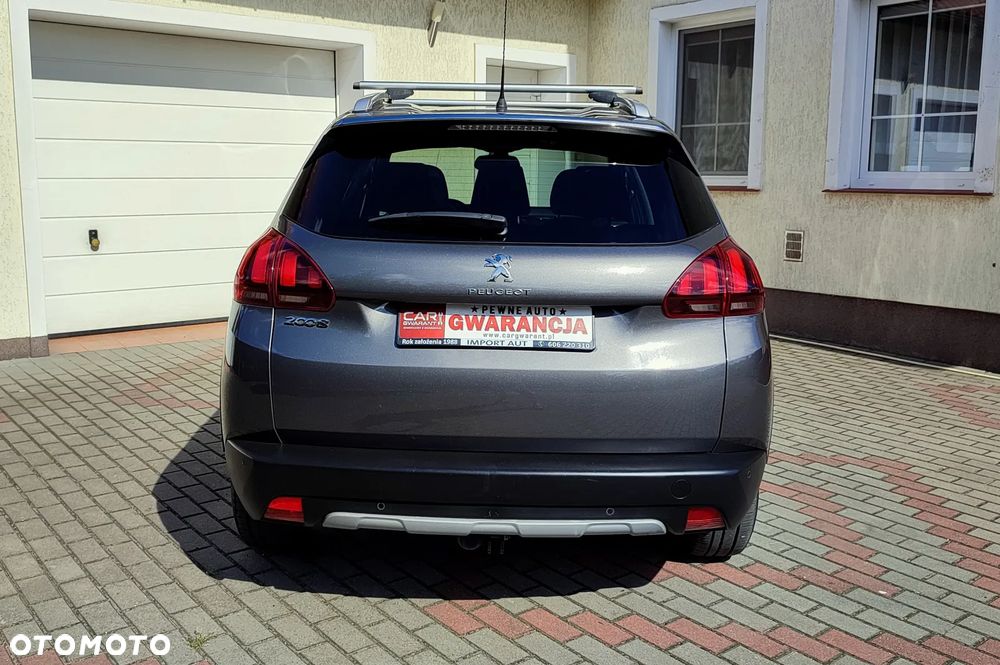 Peugeot 2008 - 11