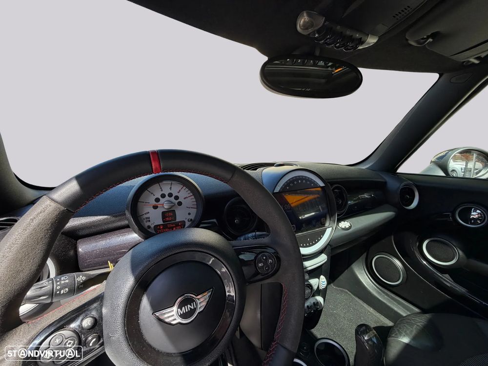 MINI Clubman Cooper D - 24