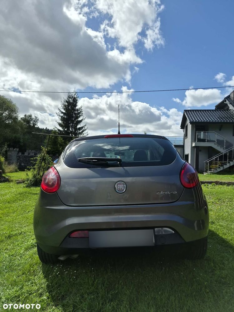 Fiat Bravo 1.4 16V Dynamic - 2