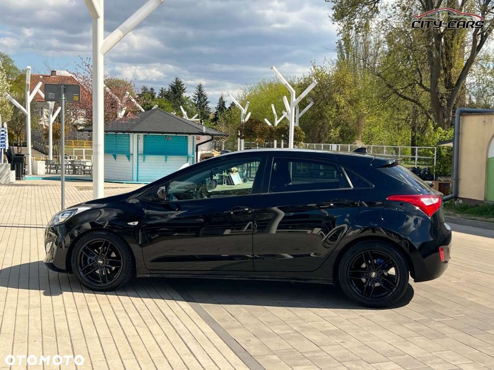Hyundai i30 - 23