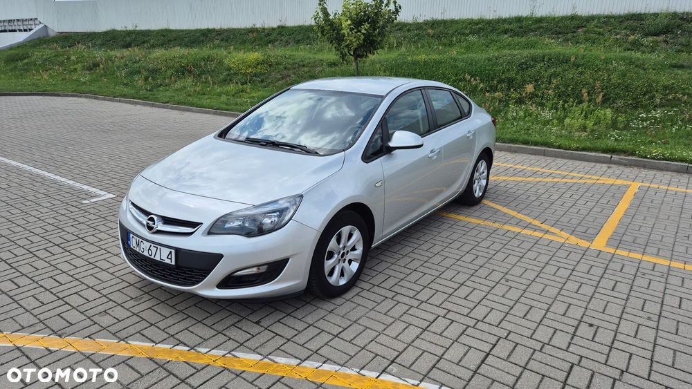 Opel Astra 1.4 T Active EU6 - 1