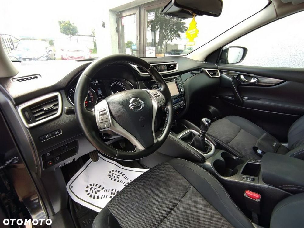 Nissan Qashqai - 10