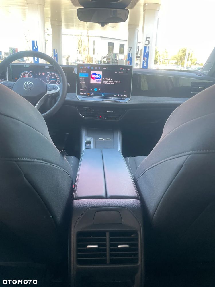 Volkswagen Passat - 15