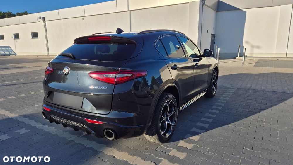 Alfa Romeo Stelvio 2.0 Turbo 16V AT8-Q4 Veloce - 2