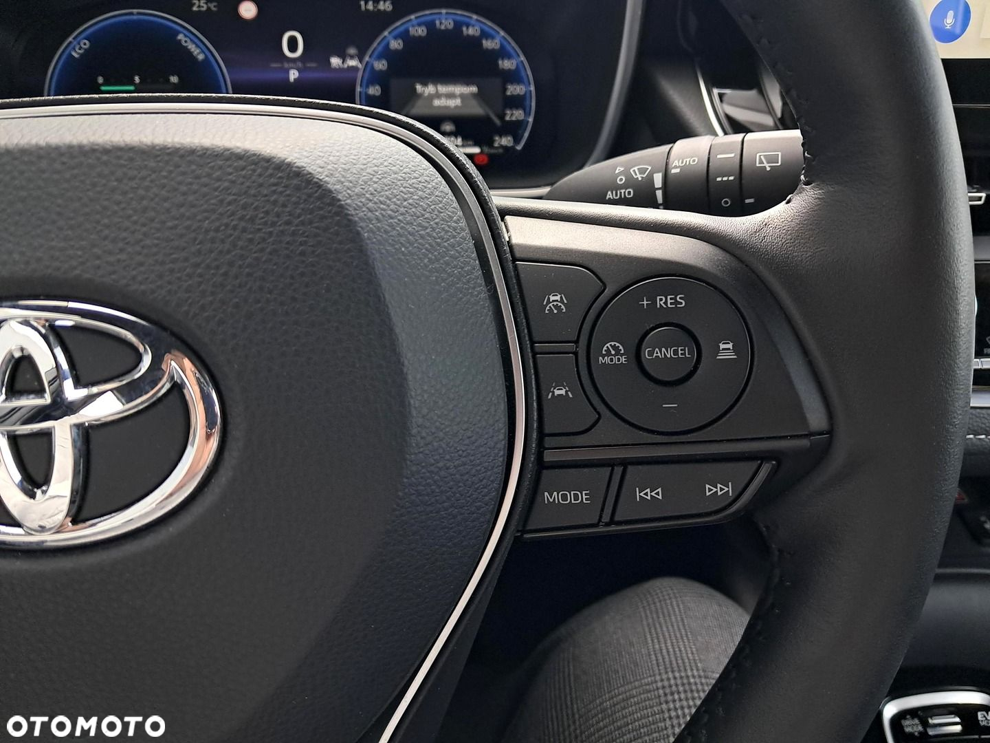 Toyota Corolla - 16