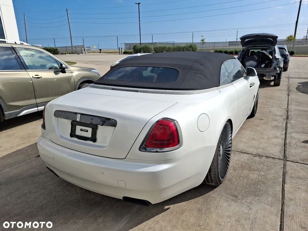 Rolls-Royce Dawn - 10