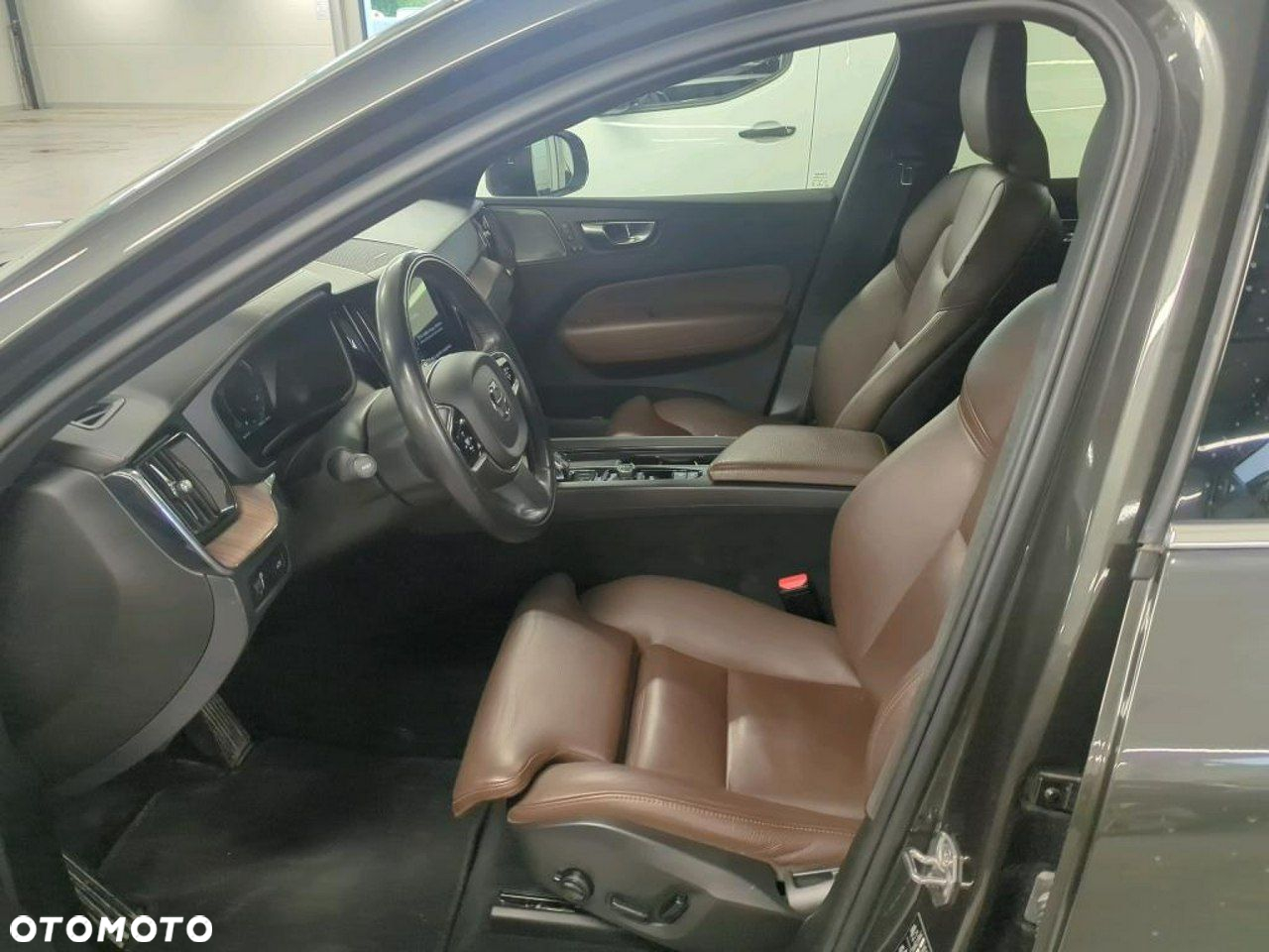 Volvo XC 60 - 6