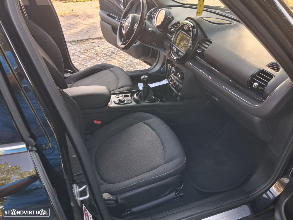 MINI Clubman One D - 11
