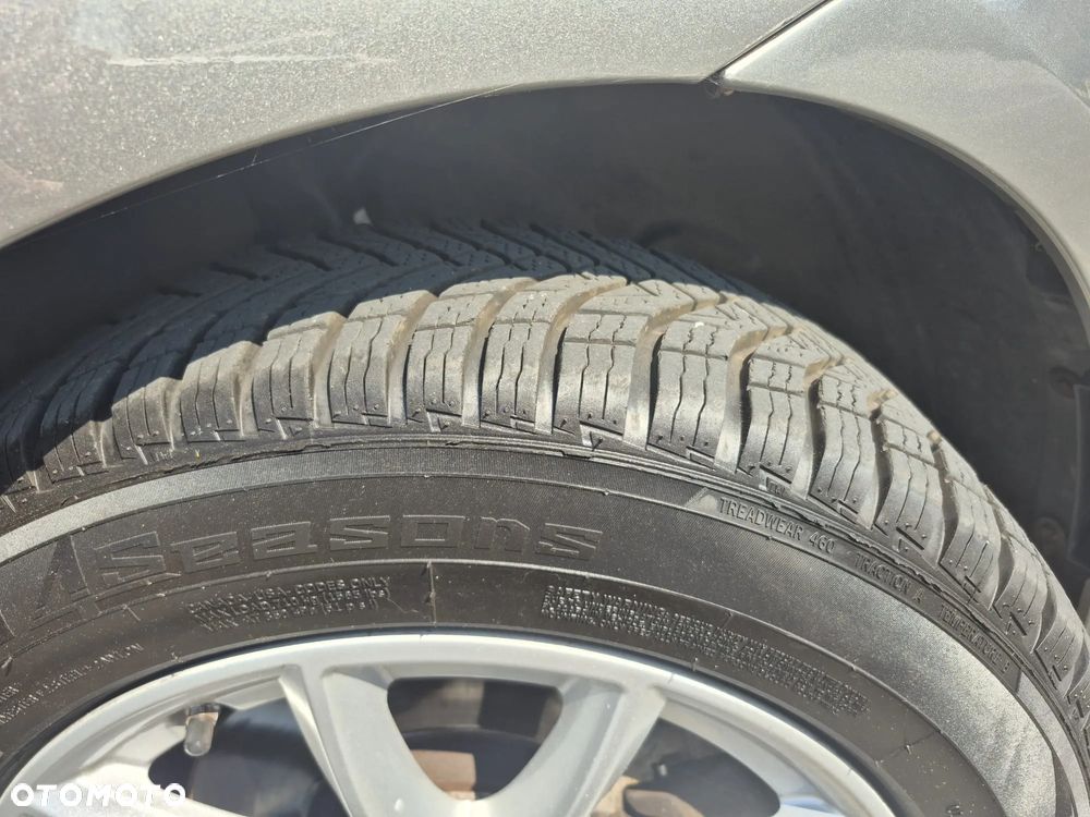 BMW Seria 2 218i - 18