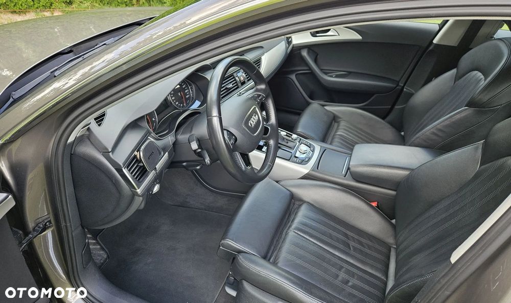 Audi A6 Avant 2.0 TDI Ultra DPF S tronic - 13