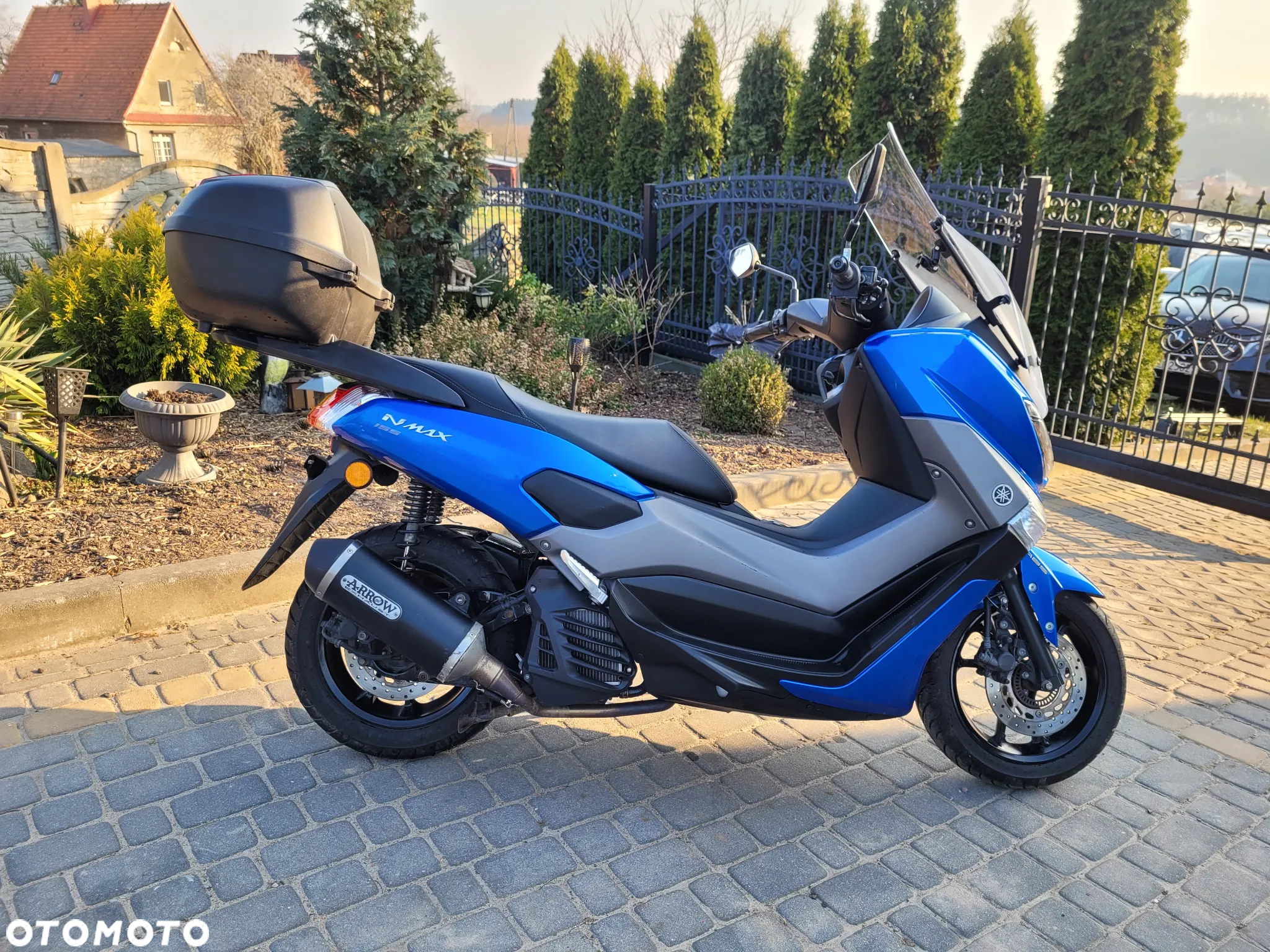Yamaha NMAX - 12