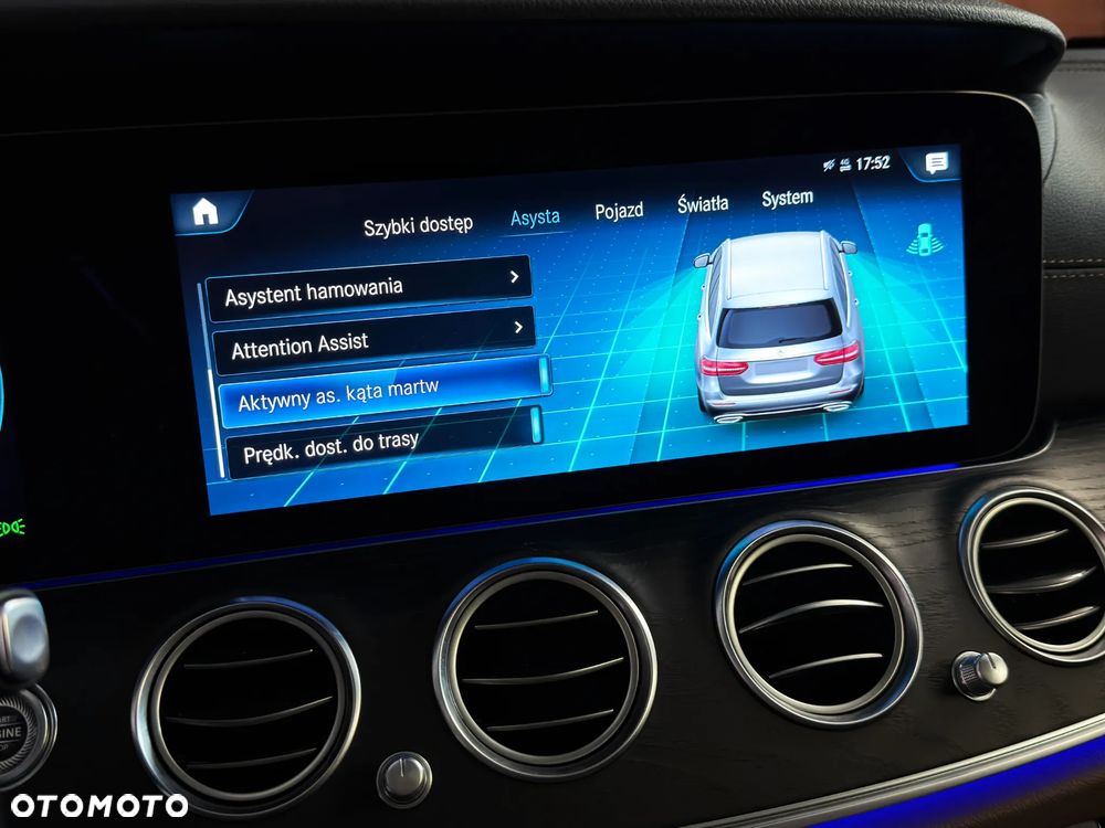Mercedes-Benz Klasa E 220 d 4-Matic Avantgarde - 26