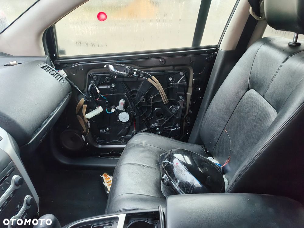 Nissan Murano 2.5 D Premium - 19