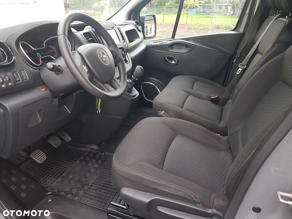 Opel VIVARO LONG - 20