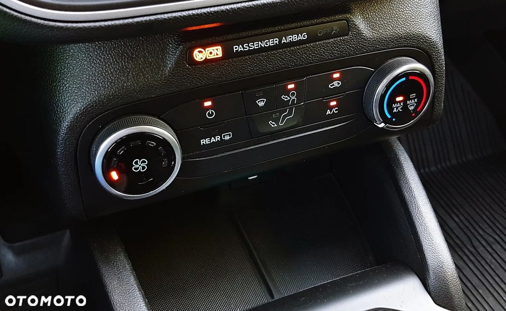Ford Focus 1.5 EcoBlue Trend Edition - 37