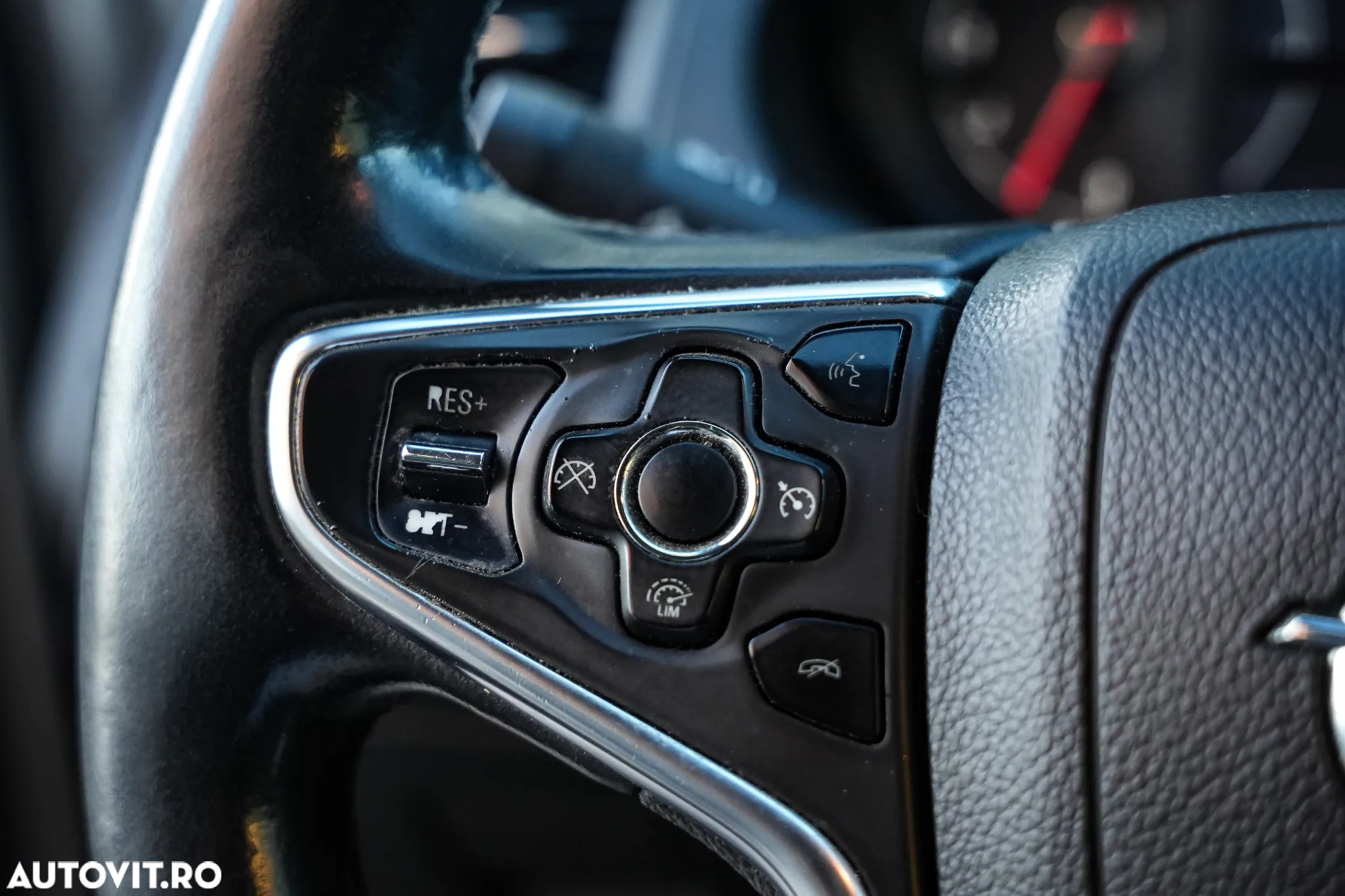 Opel Insignia - 9