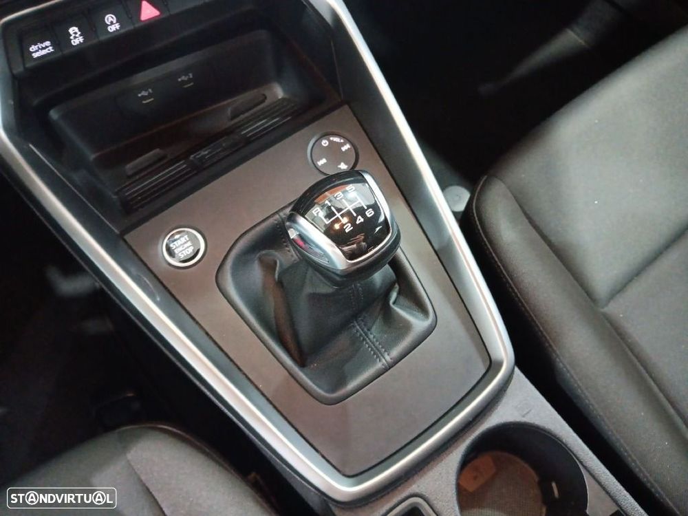 Audi A3 Limousine 30 TDI - 24