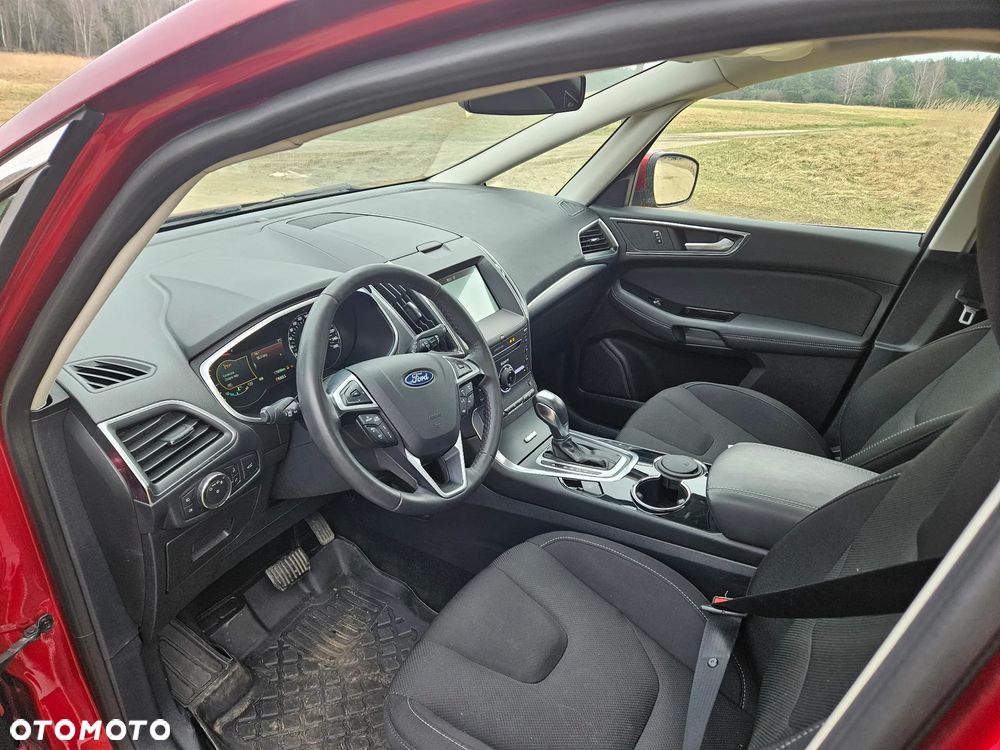 Ford S-Max - 14